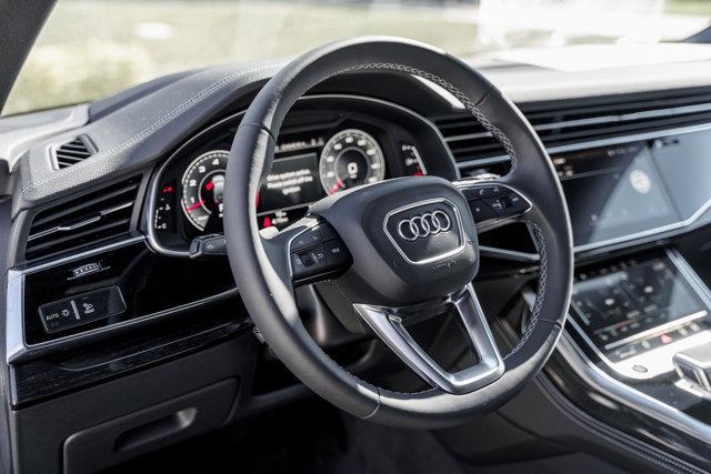 new 2025 Audi Q7 car, priced at $81,745