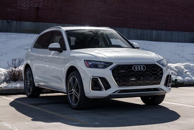 new 2025 Audi Q5 car, priced at $58,487