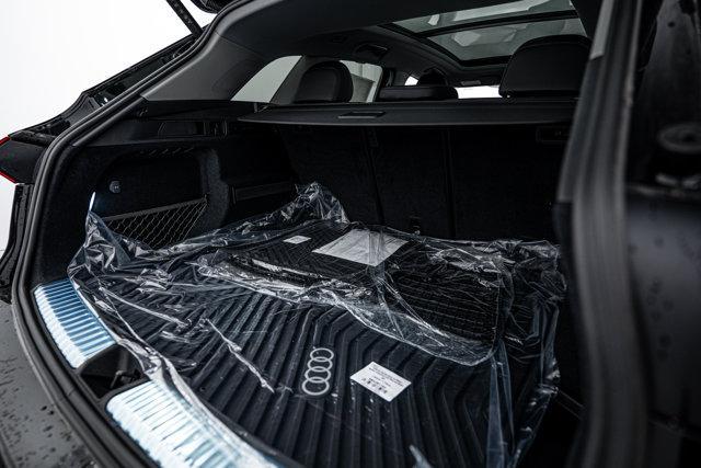 new 2025 Audi Q5 car, priced at $61,300