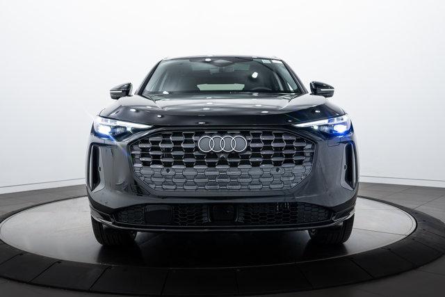 new 2025 Audi Q5 car, priced at $61,300