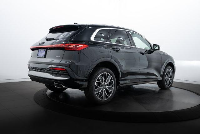 new 2025 Audi Q5 car, priced at $61,300