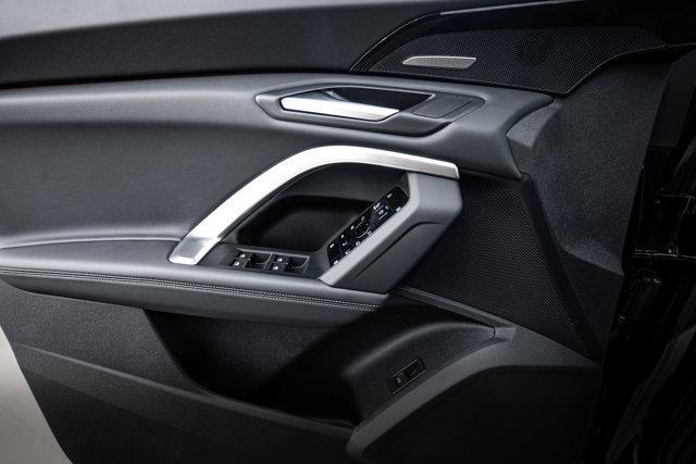 new 2025 Audi Q5 car, priced at $61,300