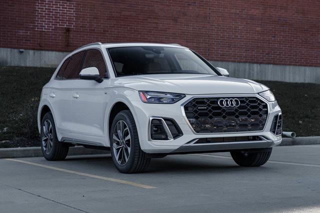 new 2025 Audi Q5 car, priced at $56,635