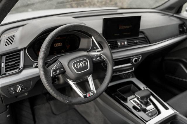 new 2025 Audi Q5 car, priced at $59,250