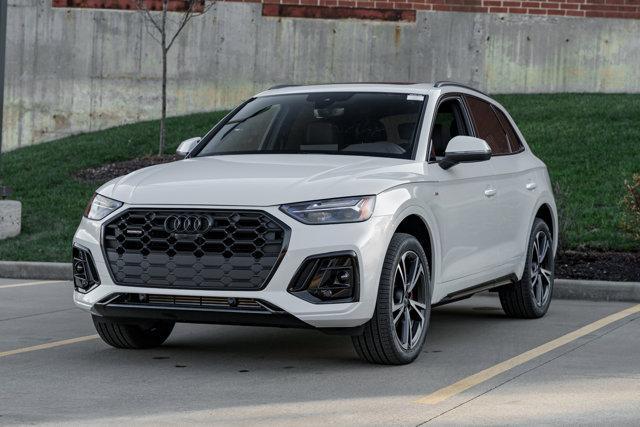 new 2025 Audi Q5 car, priced at $59,250