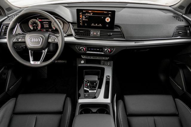 new 2025 Audi Q5 car, priced at $59,250