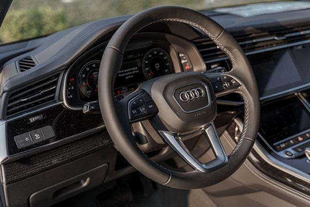 new 2025 Audi Q7 car, priced at $68,820