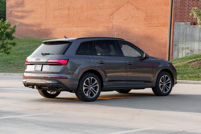 new 2025 Audi Q7 car, priced at $68,820