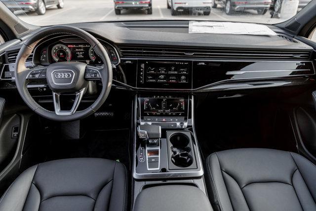 new 2025 Audi Q7 car, priced at $68,820