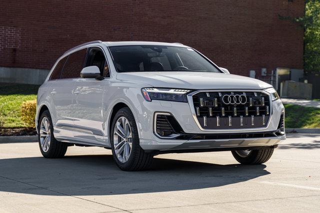 new 2025 Audi Q7 car, priced at $81,800