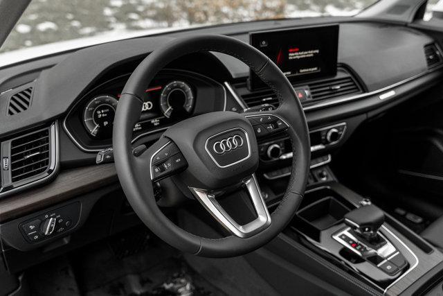 new 2025 Audi Q5 car, priced at $66,980