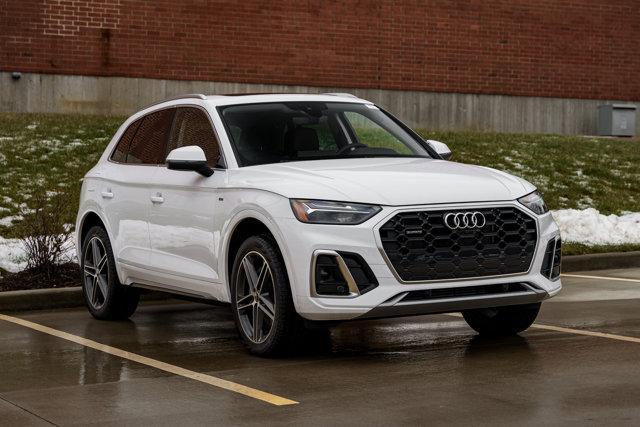 new 2025 Audi Q5 car, priced at $66,980