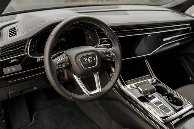 new 2025 Audi Q7 car, priced at $68,540