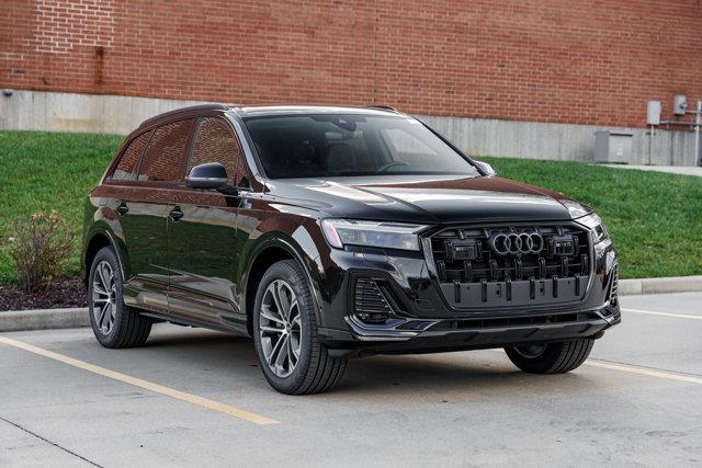 new 2025 Audi Q7 car, priced at $68,540