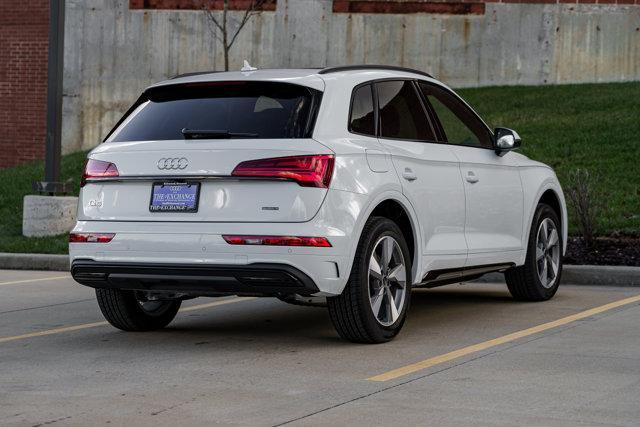 new 2025 Audi Q5 car, priced at $54,125