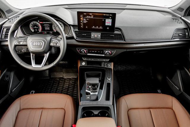 new 2025 Audi Q5 car, priced at $54,125