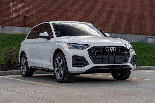 new 2025 Audi Q5 car, priced at $54,125