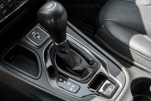 used 2020 Jeep Cherokee car, priced at $15,975