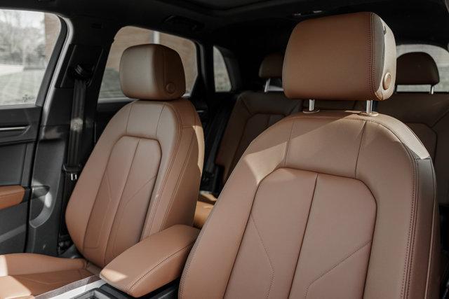 new 2025 Audi Q3 car, priced at $45,312