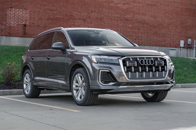 new 2025 Audi Q7 car, priced at $66,500