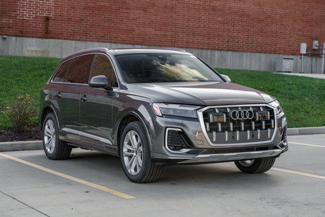 new 2025 Audi Q7 car, priced at $66,500