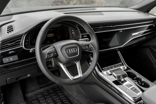 new 2025 Audi Q7 car, priced at $66,500