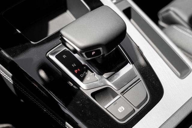 new 2024 Audi Q5 car