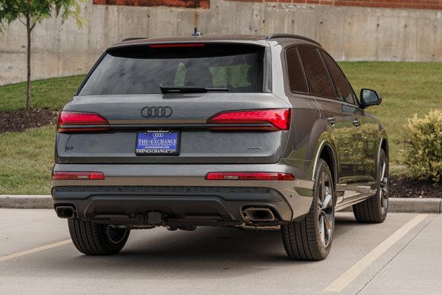 new 2025 Audi Q7 car, priced at $77,750