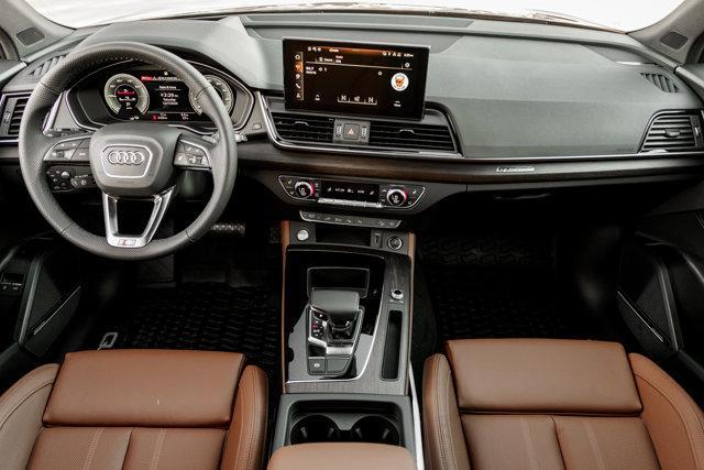 new 2025 Audi Q5 car, priced at $71,835