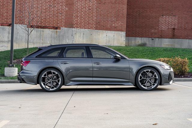 new 2025 Audi RS 6 Avant car, priced at $138,235