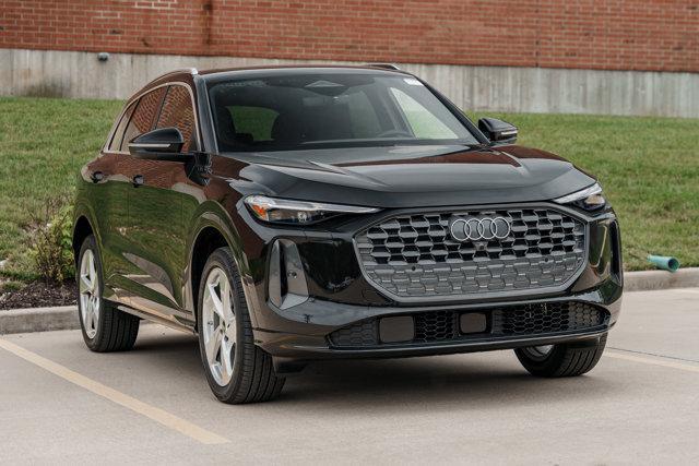new 2025 Audi Q5 car, priced at $59,461