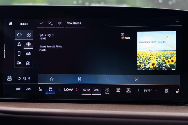 new 2025 Audi Q5 car, priced at $59,461