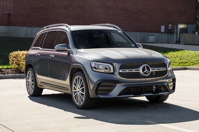 used 2021 Mercedes-Benz GLB 250 car, priced at $30,993