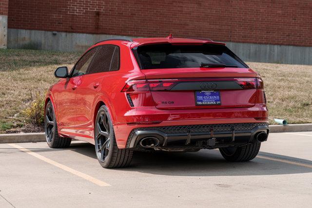 new 2025 Audi RS Q8 car, priced at $154,235