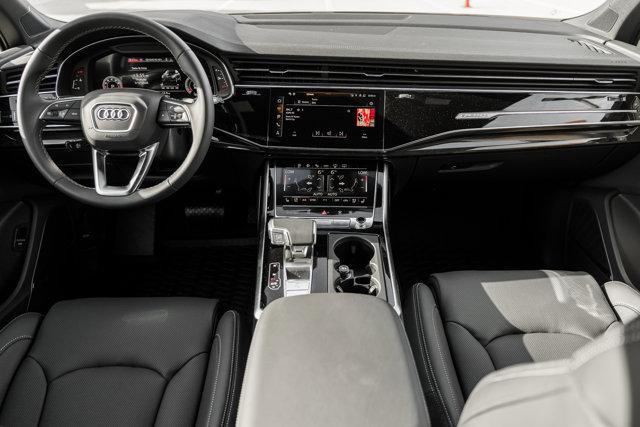 new 2025 Audi Q7 car, priced at $80,486