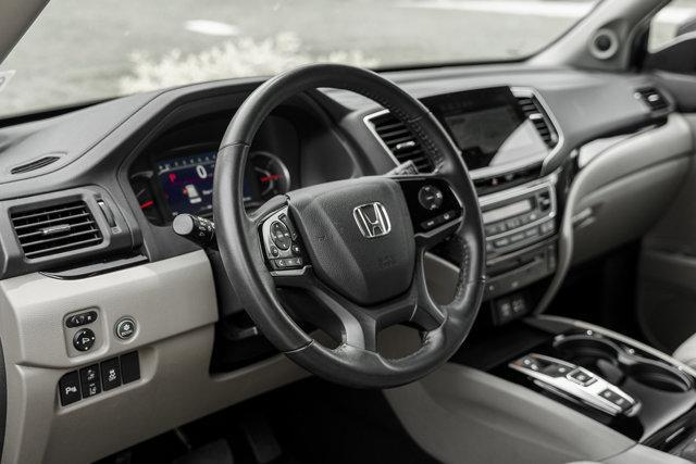 used 2022 Honda Pilot car, priced at $36,888