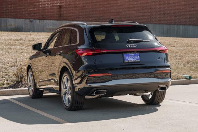 new 2025 Audi Q5 car, priced at $61,512