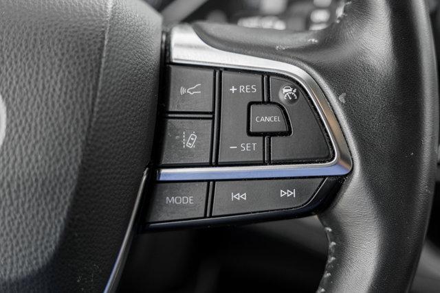 used 2021 Toyota Highlander car, priced at $33,993