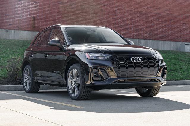 new 2025 Audi Q5 car, priced at $53,650