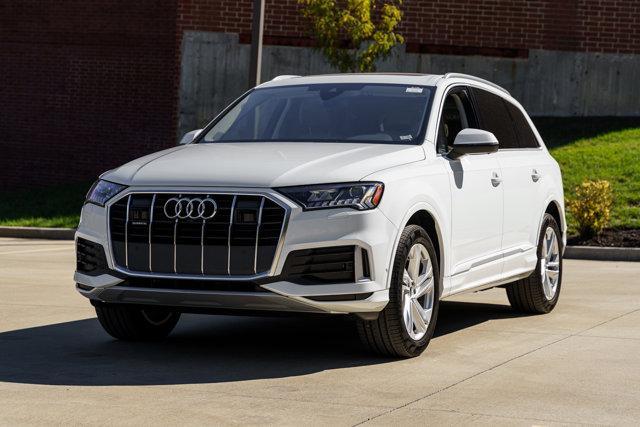 used 2024 Audi Q7 car, priced at $58,993