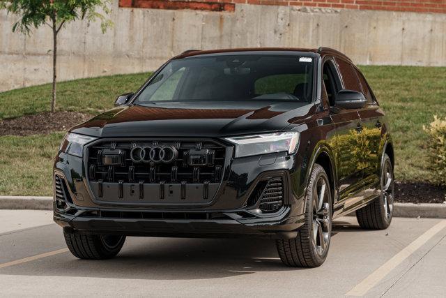 new 2025 Audi Q7 car, priced at $77,750