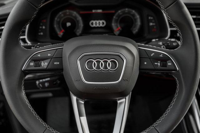 new 2025 Audi Q7 car, priced at $77,750