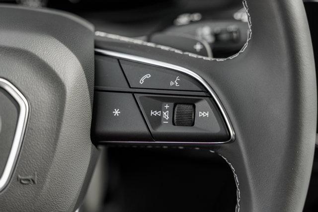 new 2025 Audi Q7 car, priced at $77,750