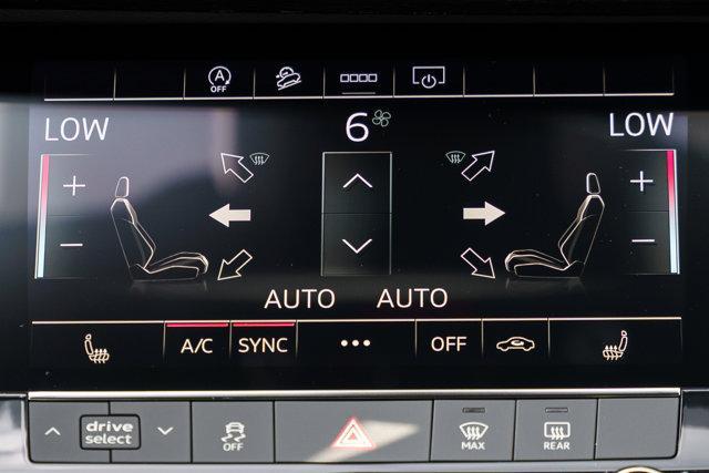 new 2025 Audi Q7 car, priced at $65,750