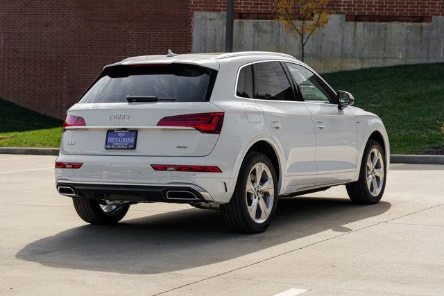 new 2025 Audi Q5 car, priced at $58,175