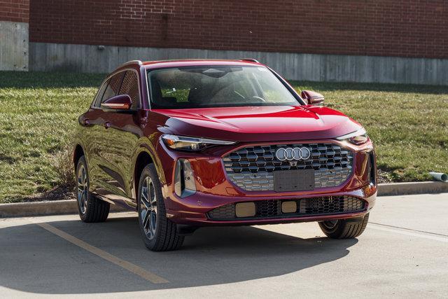 new 2025 Audi Q5 car, priced at $57,475