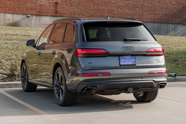 new 2025 Audi Q7 car, priced at $73,663