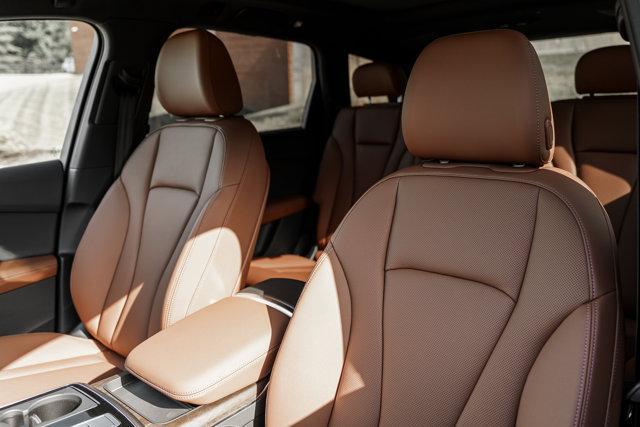 new 2025 Audi Q7 car, priced at $73,663
