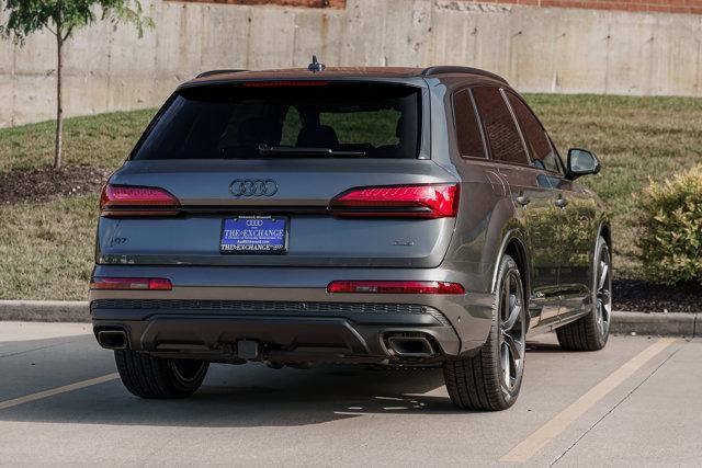 new 2025 Audi Q7 car, priced at $73,663