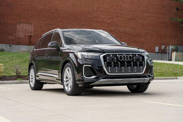 new 2025 Audi Q7 car, priced at $81,855